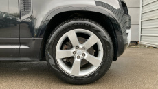 Land Rover Defender 3.0 D250 XS Edition 110 5dr Auto Diesel Estate